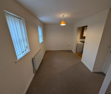 2 bedroom semi-detached house to rent - Photo 1