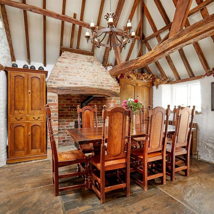 5 bedroom detached house to rent - Photo 1