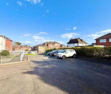 Tennyson Road, Freshwater, PO40 - Photo 6