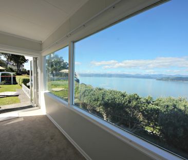 A stunning 5 bedroom, 3 bathrooms furnished family home with views ... - Photo 5