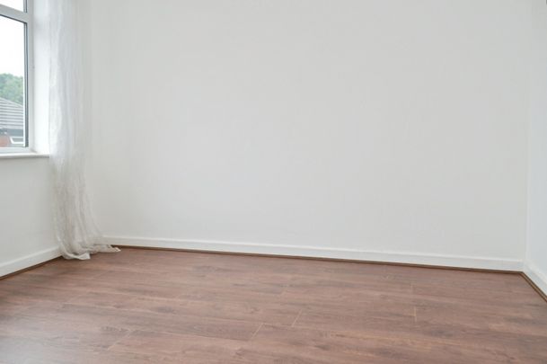 2 bedroom House To Let - Photo 1
