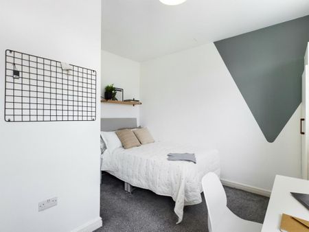 2 bedroom flat to rent - Photo 3