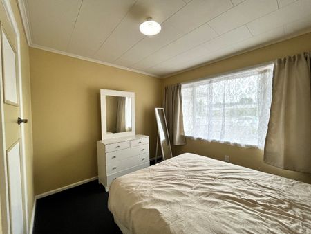 Kauri Street, Havelock North - Photo 5