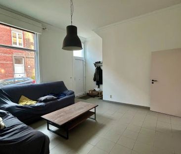 Gezellige rijwoning met prachtige stadstuin en achteruitgang nabij ... - Photo 1