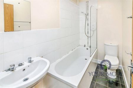 2 bedroom terraced house to rent - Photo 4