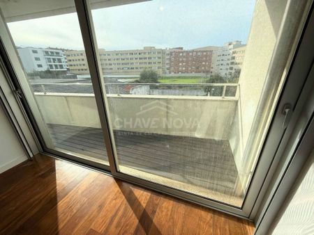 Luxury Flat for rent in Vila Nova de Gaia, Distrito do Porto - Photo 3