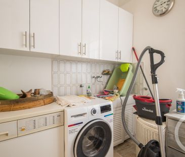 Location Maison 9 pièces 254m² ST JEAN CAP FERRAT 06230 - Photo 6