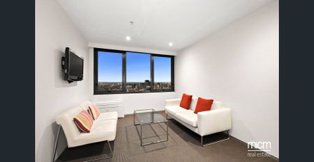 Furnished one bedroom with study: North-Facing Radiance with Commanding Views - Photo 4