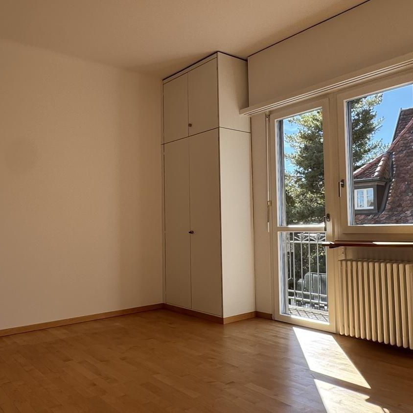 Stilvolle 4-Zimmerwohnung mit Cheminée an ruhiger Lage in Bern! - Photo 1