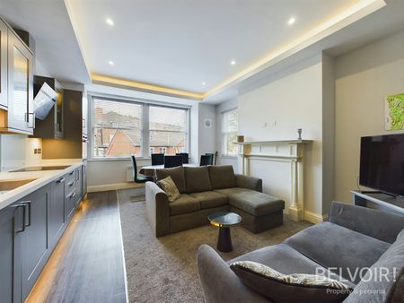 Flat to rent on - Photo 2