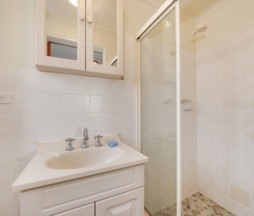 27/2 McMillan Road, Artarmon, NSW 2064 - Photo 5