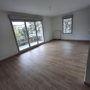 Location Appartement à MEYLAN - Photo 5