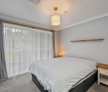 4 Bed | 2 Bath | 2 Car - Photo 5