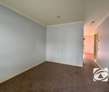 FRESHLY PAINTED THROUGHOUT UNIT IN GREAT LOCATION! - Photo 1