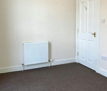 Flat to rent on - Photo 6