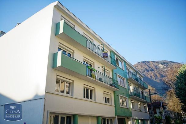 Location Appartement 1 pièce 33m² GRENOBLE 38000 - Photo 1