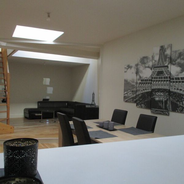 Location Appartement 2 Pièces 59 m² - Meublé - Photo 1