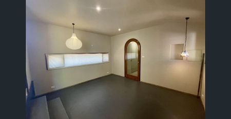 Iconic Escarpment Living with Uninterrupted Three Sisters Views - Photo 5