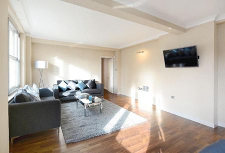 3 bedroom flat to rent - Photo 3