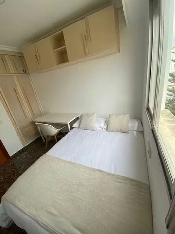 Carrer de Sant Valerià, Torrent, Valencian Community 46900 - Photo 2