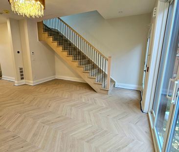 For Lease - 200 Emerson Avenue, Toronto, Ontario - Photo 4