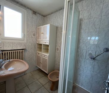 Location Maison 4 pièces 87m² - Photo 6
