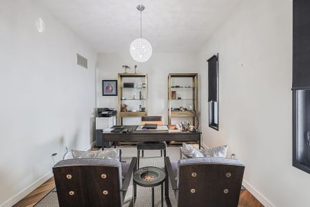 For Lease - 10 Graystone Gardens, Toronto, Ontario - Photo 3