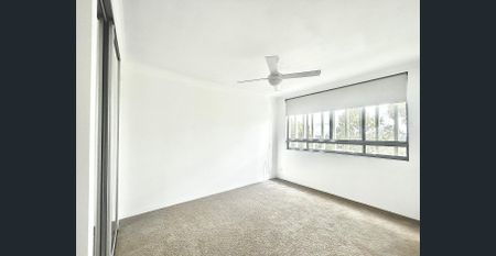 Modern Comfort in a Prime Location - Ideal for Students or Families - Photo 4