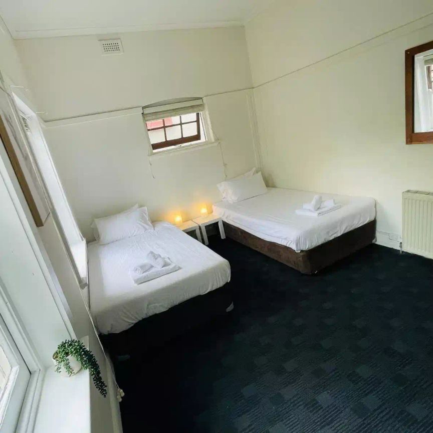 Room 10 (Non Ensuite) - Photo 1