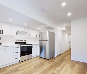 For Lease - 208 McRoberts Avenue Unit# Lower, Toronto, Ontario - Photo 6