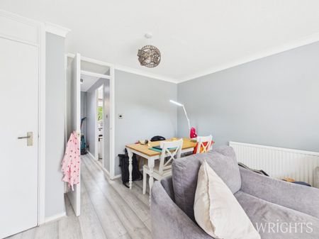 2 bedroom House - OAKTREE GARTH, WELWYN GARDEN CITY - Photo 4