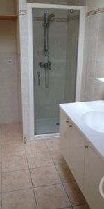 Appartement T2 à louer 2 pièces - 41,15 m2 CHATEAUROUX - 36 - Photo 3