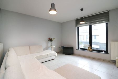 Appartement, 1ste verdieping, volle centrum, terras, 1 ruime slpk - Photo 3