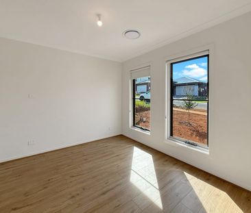 Near New Family Home - Photo 6