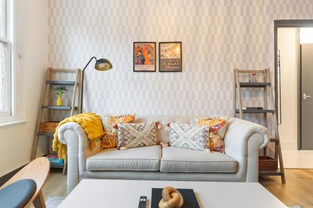 1 bedroom serviced apartment to rent - Photo 4