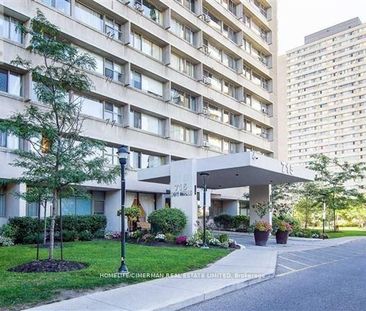 2607 715 Don Mills Road - Photo 2