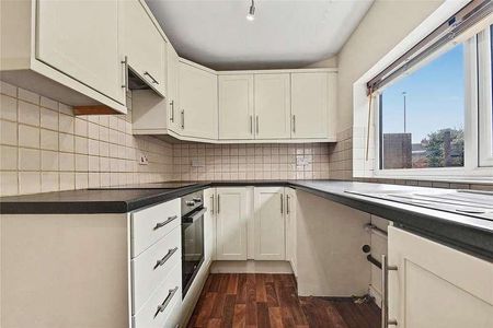 Lansdowne Court, Lansdowne Road, Worcester, Worcestershire, WR1 - Photo 3