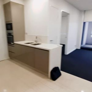 2 bed 2 bath - Photo 3