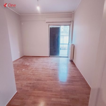 Ενοικίαση κατοικίας, 92 τ.μ., Βύρωνας, 900 € - Photo 2