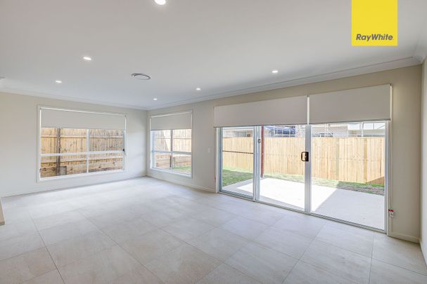 Stunning high-set residence - Photo 1