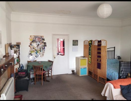1 Bed Flat, Mount Pleasant Road, NW10 - Photo 1