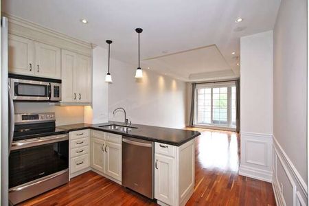 For Lease - 20 Burkebrook Place Unit# 401, Toronto, Ontario - Photo 2
