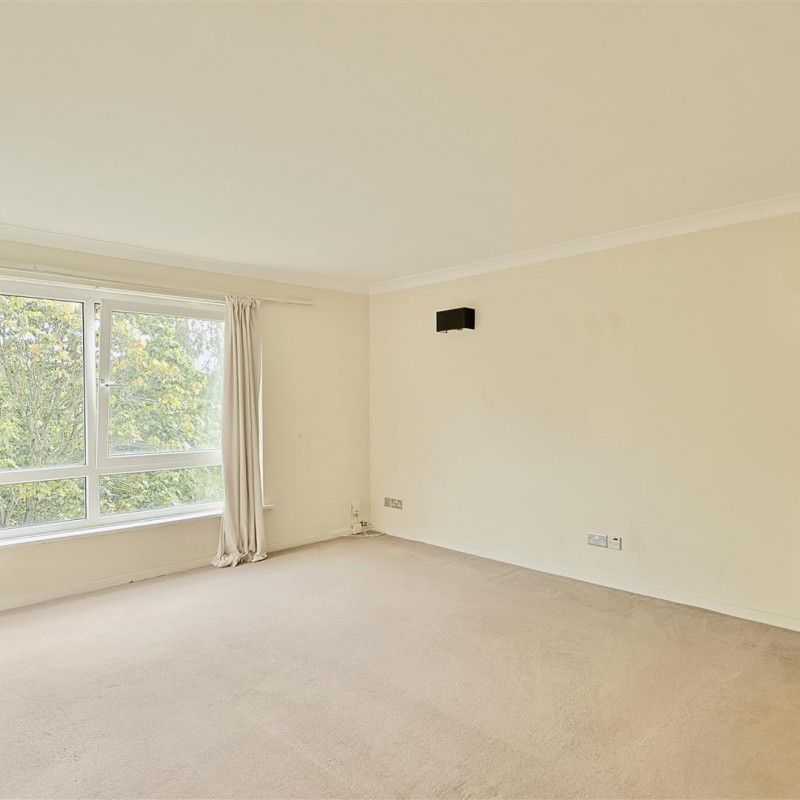 2 bedroom Flat to rent in Dulverton Court, Adderstone Crescent Newcastle Upon Tyne, NE2 - Photo 1