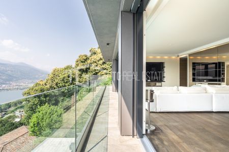 PRESTIGIOSO ATTICO CON ROOF TERRACE - Foto 5