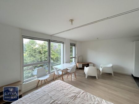 Location Appartement 1 pièce 34m² LILLE 59000 - Photo 2