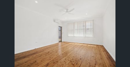 Renovated 2-Bedroom Villa in Boutique Complex - Photo 5