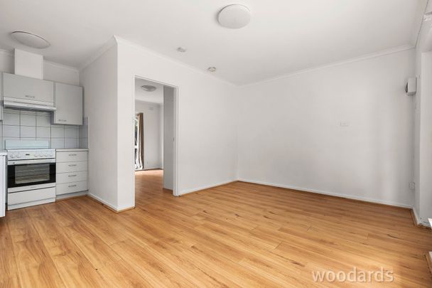 Cozy And Convenient! - Photo 1