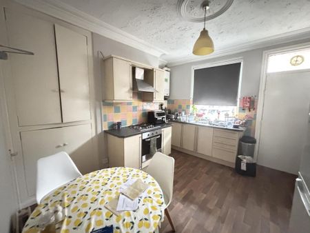 3 bedroom house to rent - Photo 5