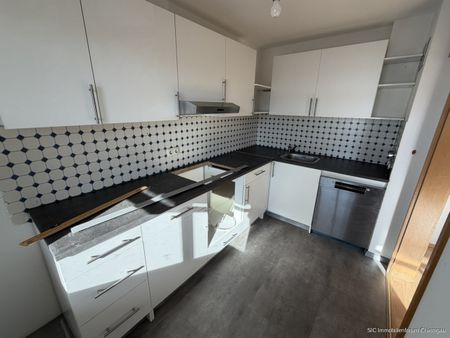 2-Zimmer-Maisonettewohnung mit großem Balkon und Bergblick in ruhiger Lage nahe Traunstein! - Photo 3