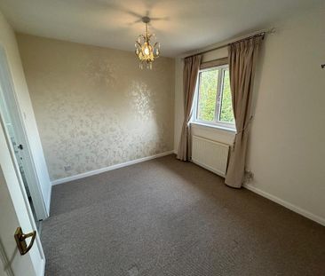 4 bedroom detached house to rent - Photo 6